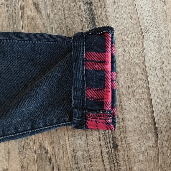 EUC Plaid Patch Skinny Jeans - Picture 4 of 7